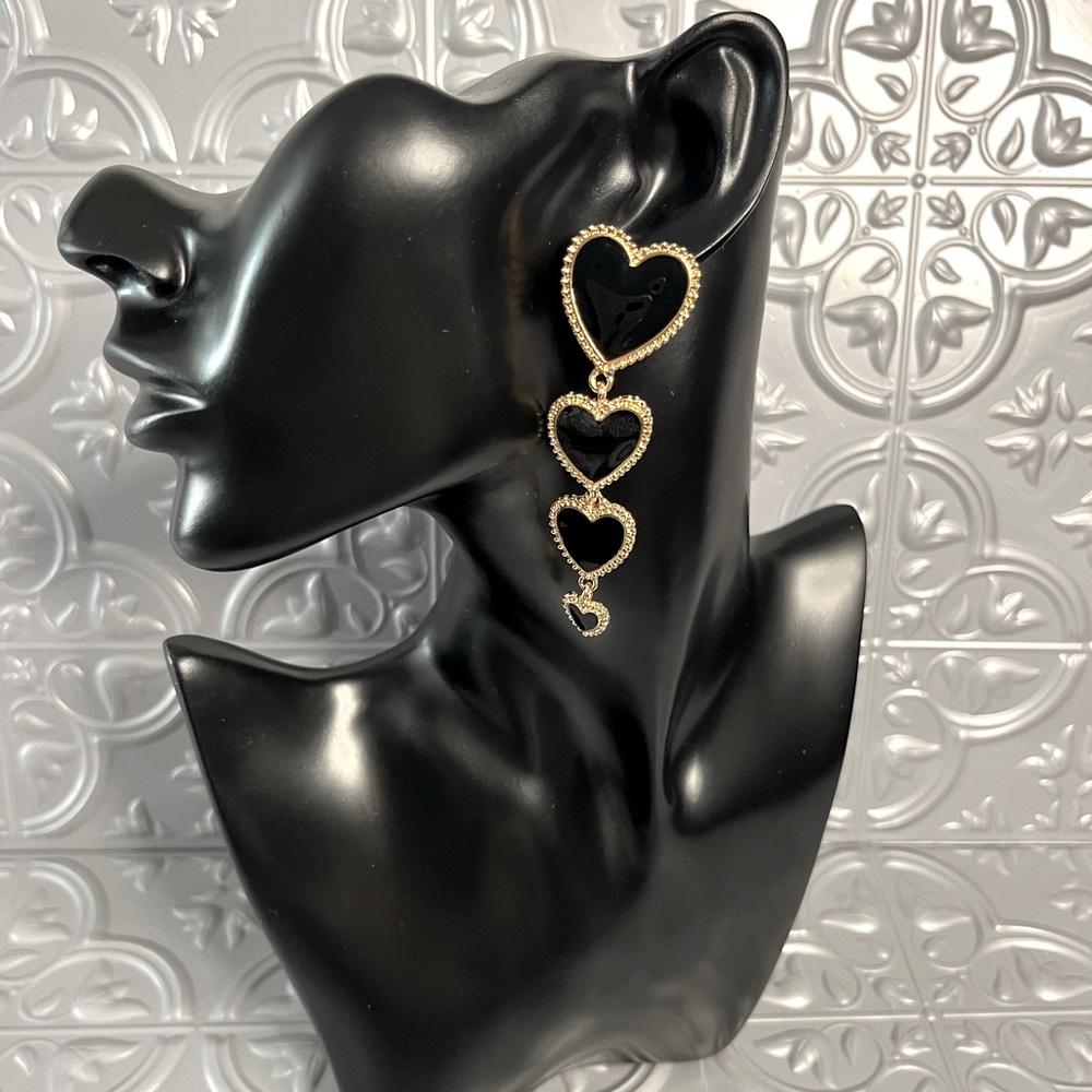 Heart Dangle earrings